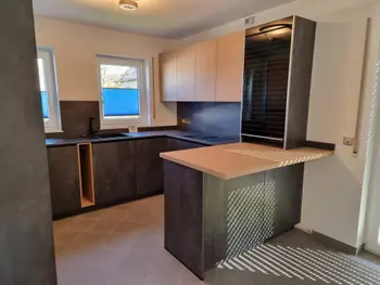 131860 (9)_found.jpg